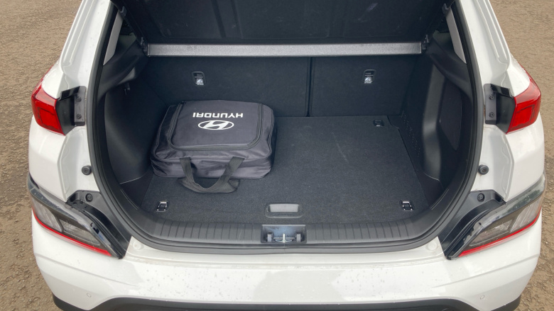 Hyundai KONA 100kW Premium 39kWh 5dr Auto Electric Hatchback